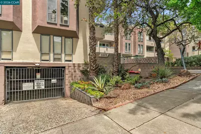 385 Jayne Ave #215, Oakland, CA 94610 - Photo 30