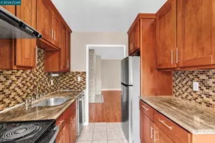 385 Jayne Ave, Oakland, CA 94610 - Photo 18