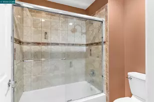 385 Jayne Ave, Oakland, CA 94610 - Photo 26