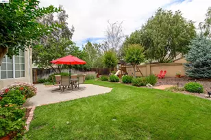 3278 Vermont Pl, Pleasanton, CA 94588 - Photo 6