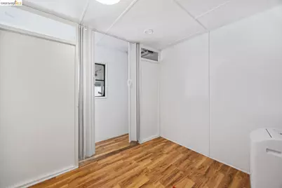 2050 Monument #8, Pleasant Hill, CA 94523 - Photo 16