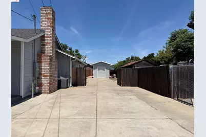 40 Malicoat Ave, Oakley, CA 94561 - Photo 2