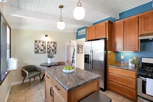 430 Dutchess Ln, Hayward, CA 94544 - Photo 32