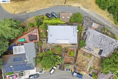 242 Kendall Ave, Crockett, CA 94525 - Photo 30