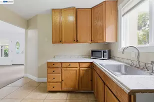 242 Kendall Ave, Crockett, CA 94525 - Photo 14