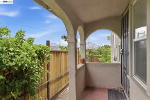 242 Kendall Ave, Crockett, CA 94525 - Photo 22