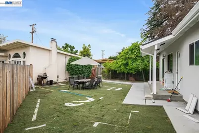 30544 Hoylake St, Hayward, CA 94544 - Photo 28