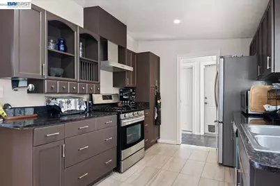 30544 Hoylake St, Hayward, CA 94544 - Photo 12
