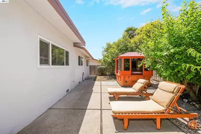 31590 Hugh Way, Hayward, CA 94544 - Photo 44