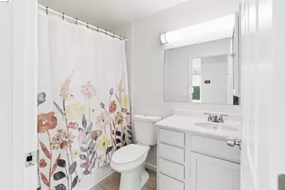 117 Kingswood Ln, Martinez, CA 94553 - Photo 30