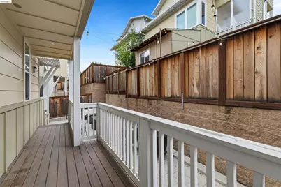 117 Kingswood Ln, Martinez, CA 94553 - Photo 32