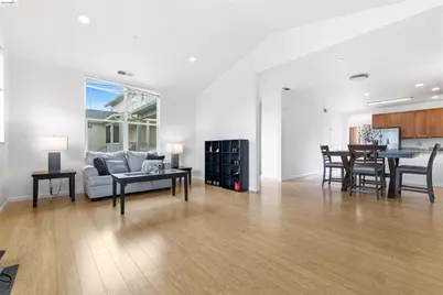 117 Kingswood Ln, Martinez, CA 94553 - Photo 10