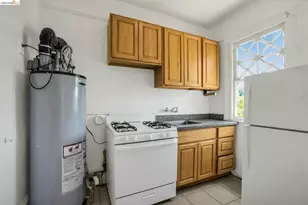 630 York, Vallejo, CA 94590 - Photo 6