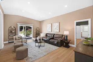 30562 Troon Pl, Hayward, CA 94544 - Photo 32