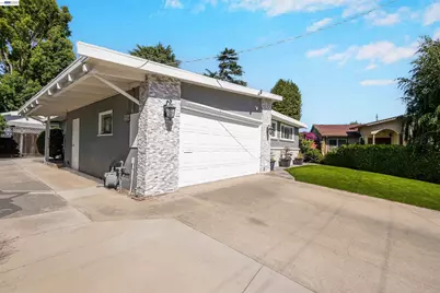 30562 Troon Pl, Hayward, CA 94544 - Photo 10
