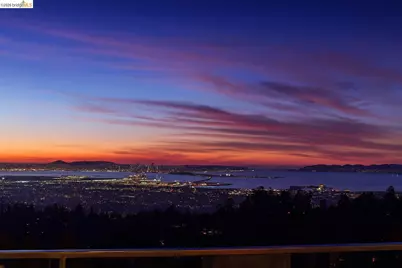 25 Diablo Dr, Oakland, CA 94611 - Photo 4