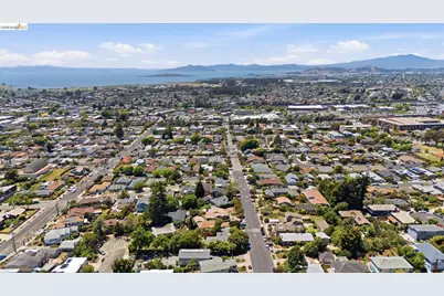 6922 Blake St, El Cerrito, CA 94530 - Photo 86