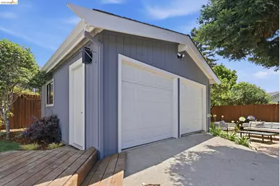 6922 Blake St, El Cerrito, CA 94530 - Photo 68