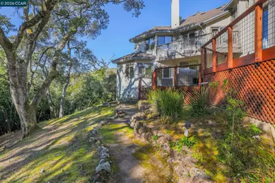4 Julianna, Moraga, CA 94556 - Photo 40