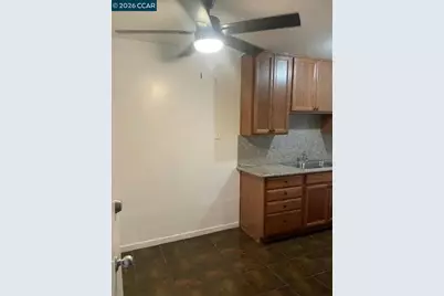 218 K St, Los Banos, CA 93635 - Photo 18