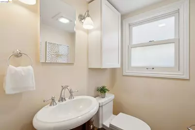 957 Lee Ave, San Leandro, CA 94577 - Photo 40