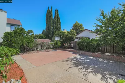 3012 Evergreen Dr, Fairfield, CA 94533 - Photo 32