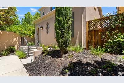3207 Vittoria Loop, Dublin, CA 94568 - Photo 34