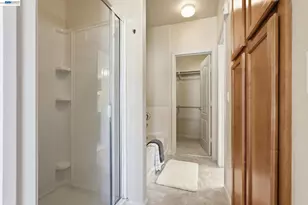 5350 Dunlay Dr, Sacramento, CA 95835 - Photo 28