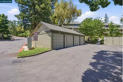 400 Suntree Ln #402, Pleasant Hill, CA 94523 - Photo 34