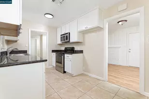 4300 42nd Ave, Sacramento, CA 95824 - Photo 4