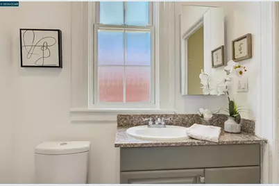 1522 Harmon St, Berkeley, CA 94703 - Photo 22