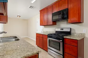 5311 78th St, Sacramento, CA 95820 - Photo 4