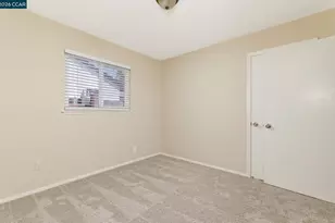 5311 78th St, Sacramento, CA 95820 - Photo 12