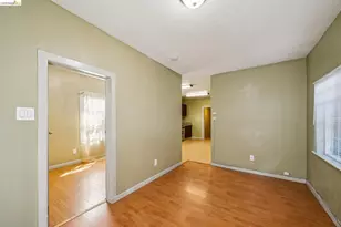 1820 International Blvd, Oakland, CA 94606 - Photo 16
