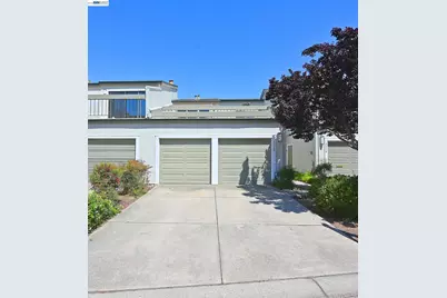 3320 Kimberly Way, San Mateo, CA 94403 - Photo 2