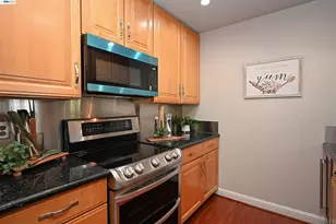 3320 Kimberly Way, San Mateo, CA 94403 - Photo 18
