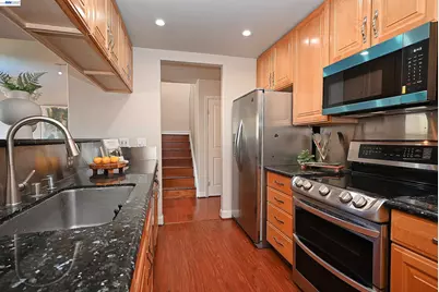 3320 Kimberly Way, San Mateo, CA 94403 - Photo 14