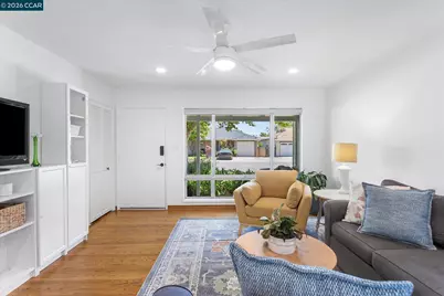 17381 Via La Jolla, San Lorenzo, CA 94580 - Photo 8