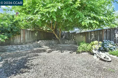 2246 Bridgeport Way, Martinez, CA 94553 - Photo 38