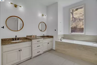 16800 Marsh Creek Rd, Clayton, CA 94517 - Photo 14