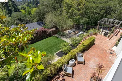 110 Somerset Rd, Piedmont, CA 94611 - Photo 56