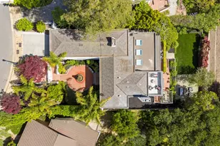 110 Somerset Rd, Piedmont, CA 94611 - Photo 70