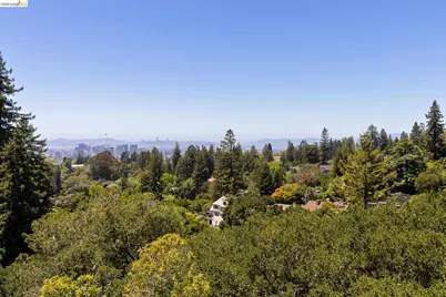 110 Somerset Rd, Piedmont, CA 94611 - Photo 36