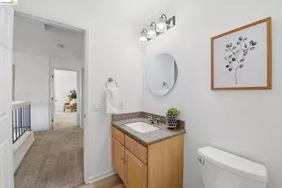 2487 Heathrow Ln, San Leandro, CA 94577 - Photo 32