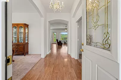 979 Centennial Dr, Brentwood, CA 94513 - Photo 4