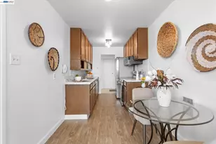 2137 Otis Dr, Alameda, CA 94501 - Photo 14