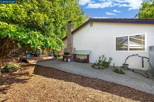 1924 Woodmoor Ct, Concord, CA 94518 - Photo 14