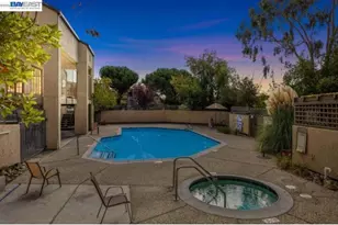 680 Dartmore Ln, Hayward, CA 94544 - Photo 28