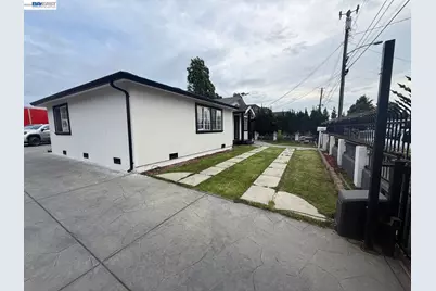 674 Clara, Oakland, CA 94603 - Photo 8