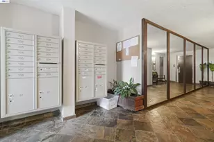 199 Montecito Ave, Oakland, CA 94610 - Photo 26